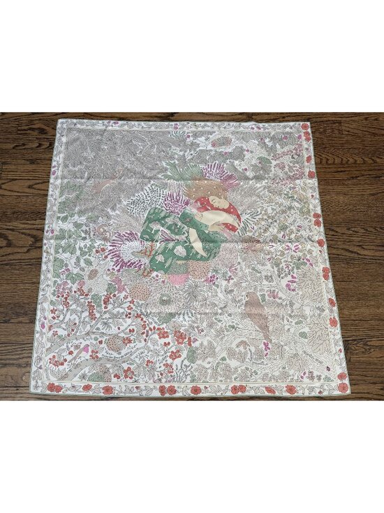 Hermes Accessories - Hermès Dans les Bras de Selene Silk Scarf